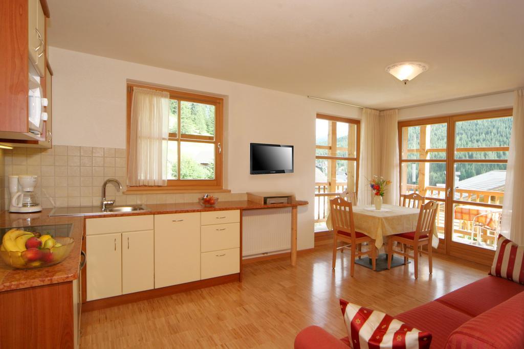 Apartments Serghela San Cassiano  Quarto foto