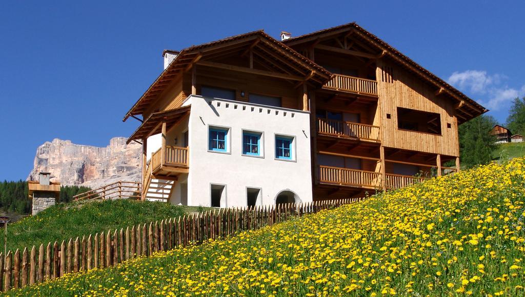 Apartments Serghela San Cassiano  Exterior foto